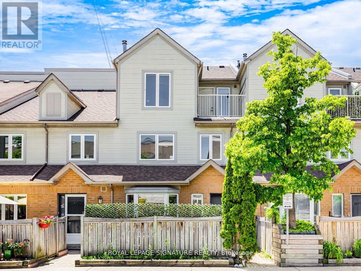 13 1211 Parkwest Pl, Mississauga, ON L5E 3J3