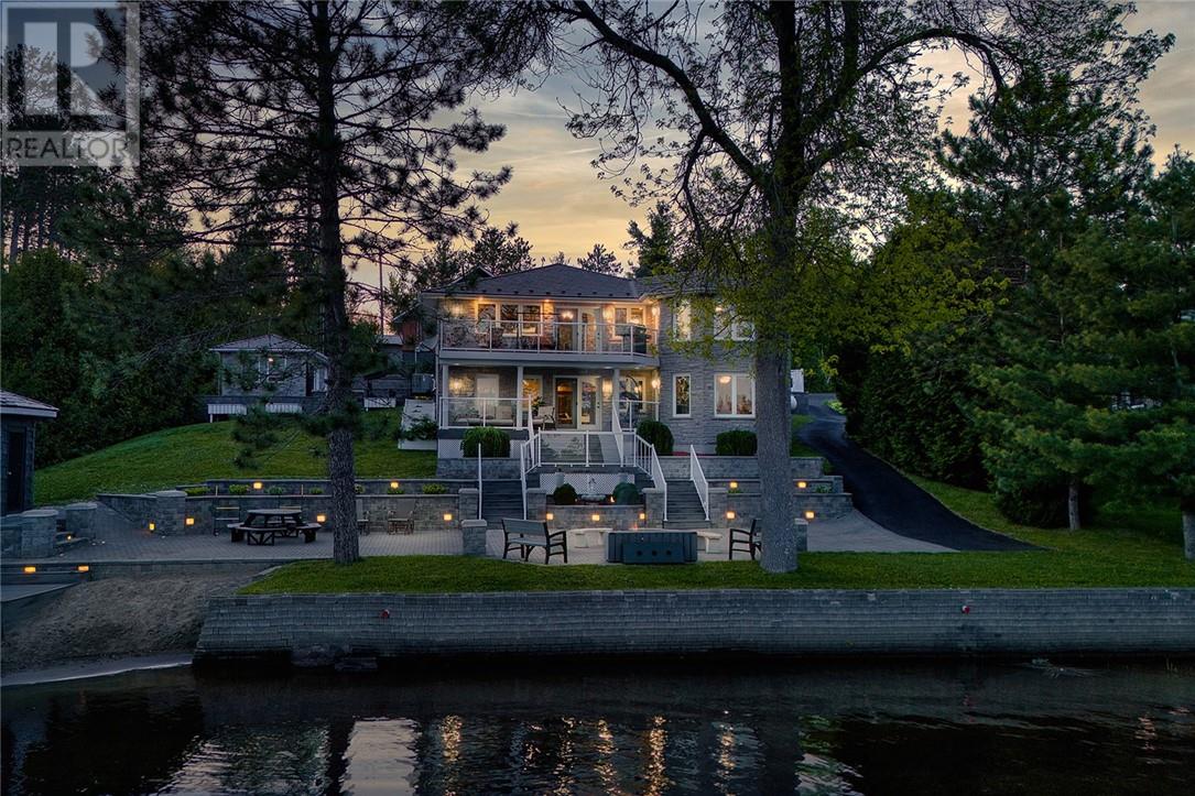 366 Northshore Rd, St.-Charles, ON P0M 2W0