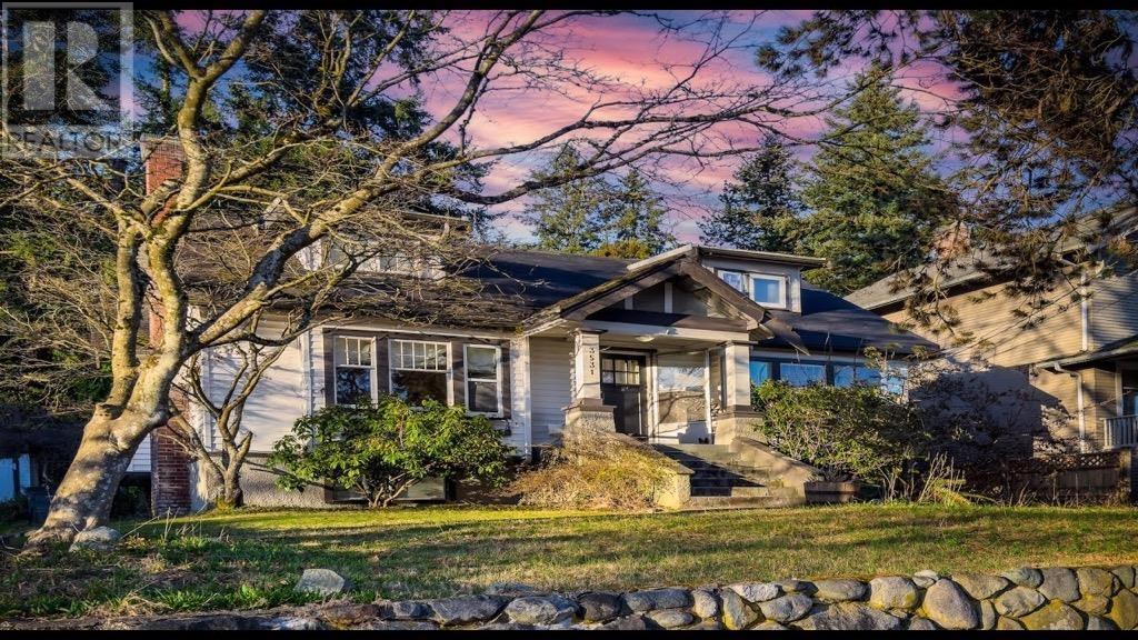 3531 W 37th Ave, Vancouver, BC V6N 2V7