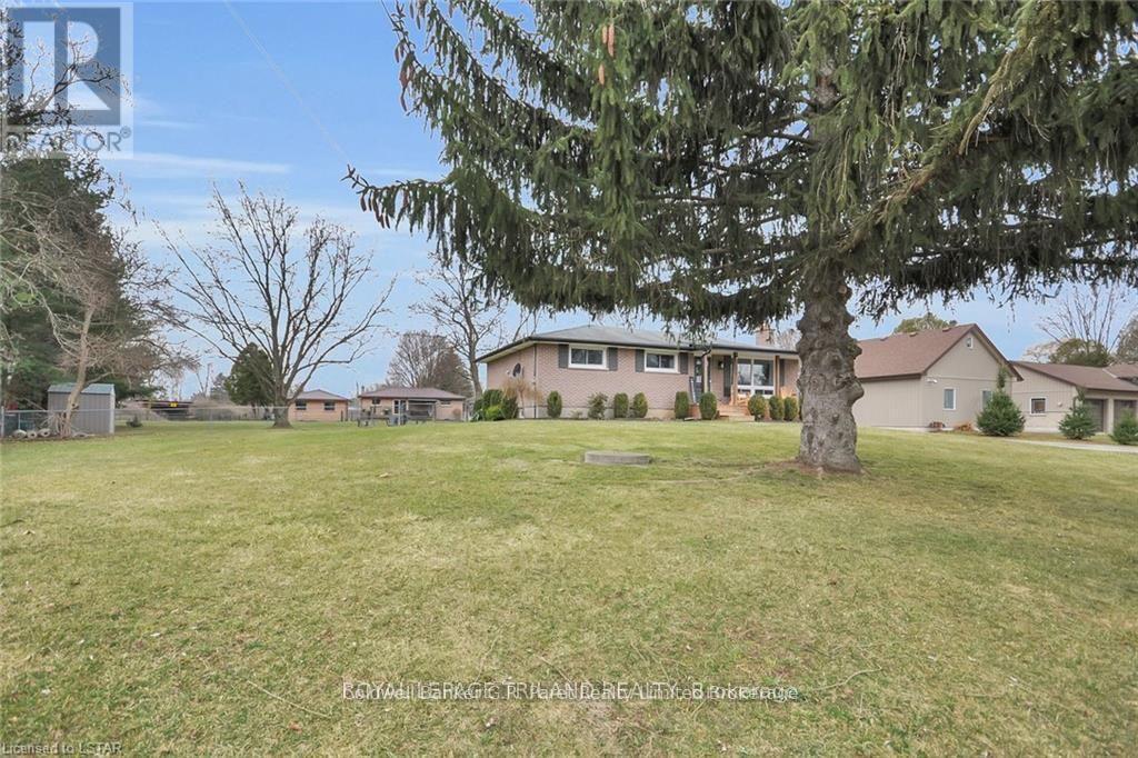 104 Simcoe Cres, Middlesex Centre, ON N0L 1R0