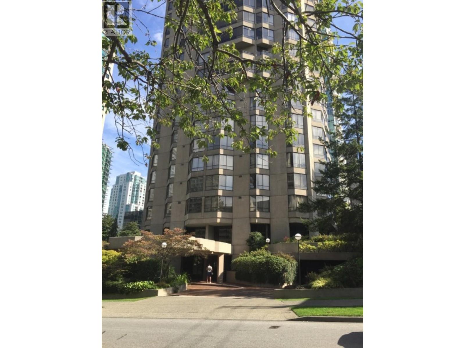 738 Broughton Street Unit 201, Vancouver, BC V6G 3A7