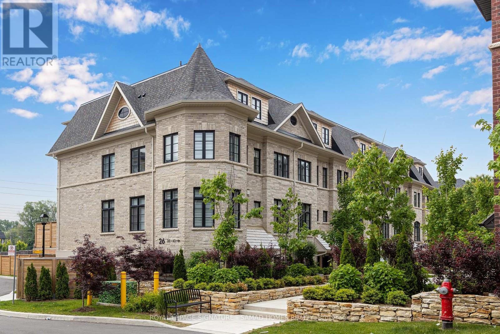 37 26 Lunar Cres, Mississauga, ON L5M 2R5