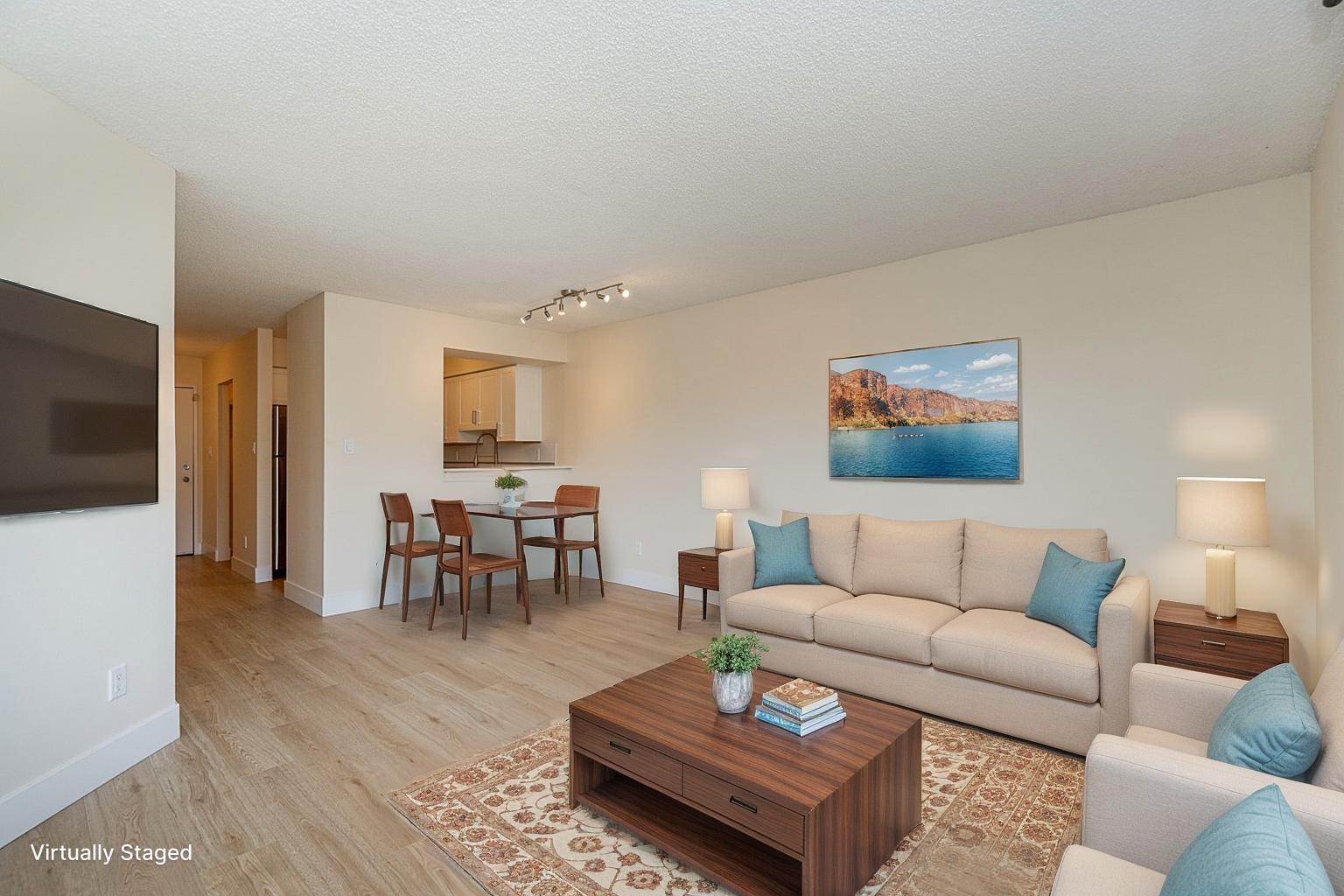 5294 204 Street Unit 204, Langley, BC V3A 1Z1