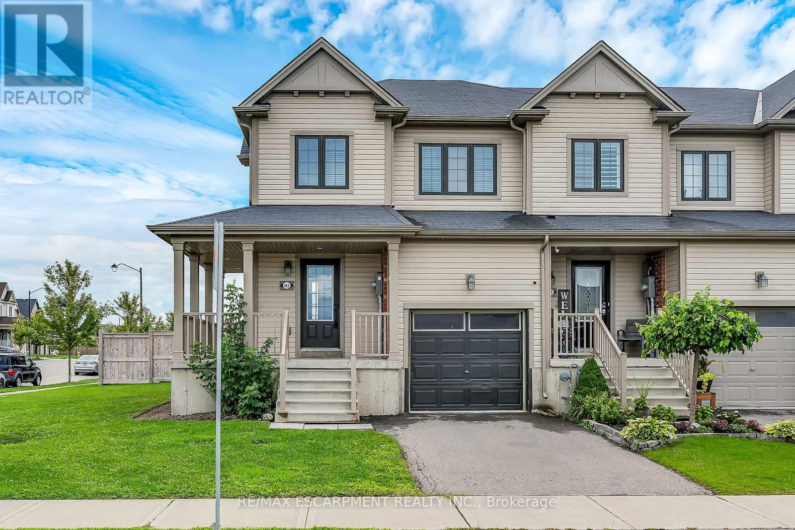 143 Thompson Rd, Haldimand, ON N3W 0C1