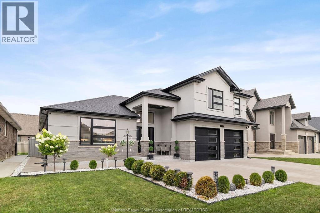 1631 Clearwater Ave, Windsor, ON N8P 0E9
