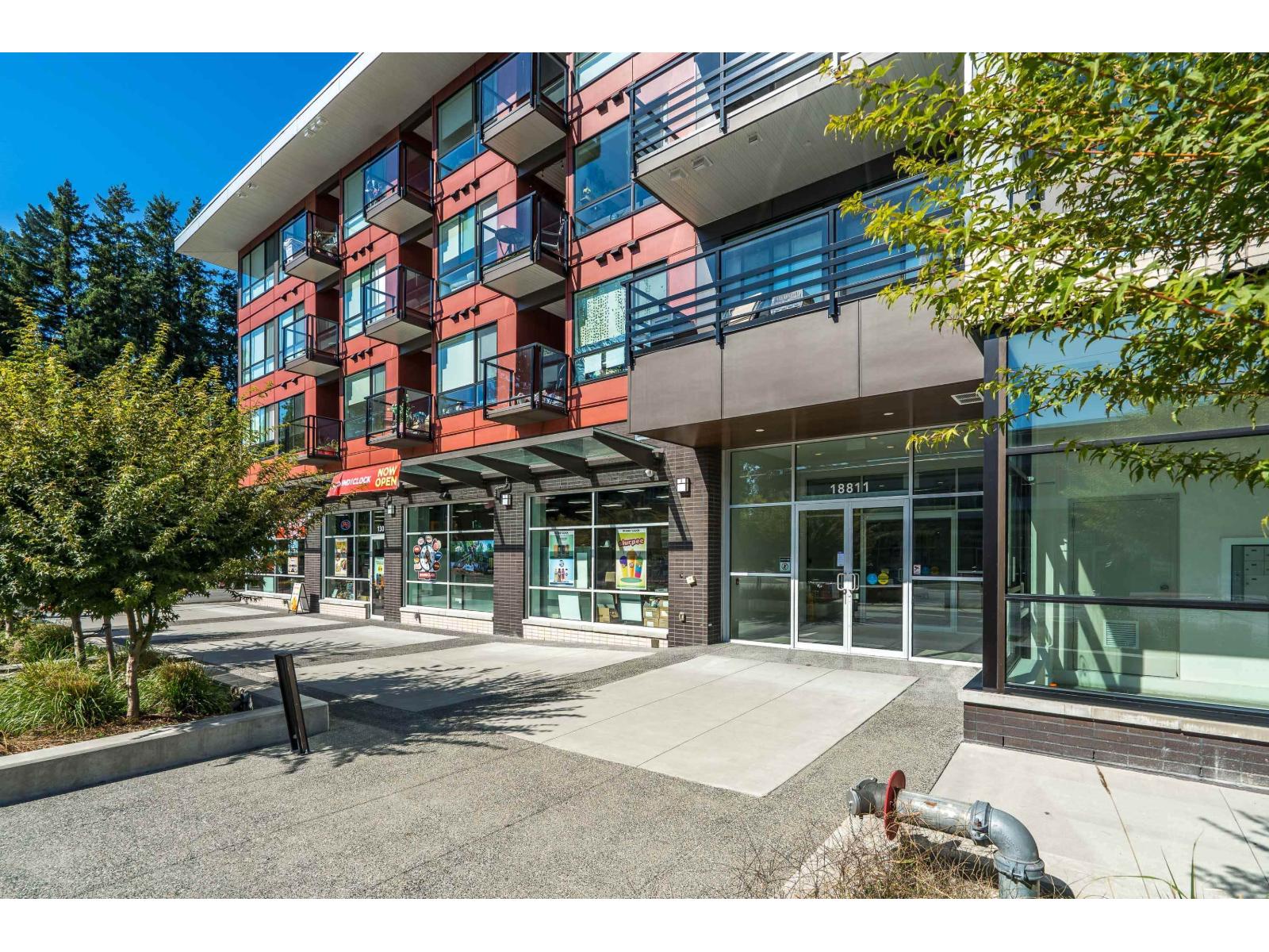 18811 72 Avenue Unit 414, Surrey, BC V4N 6W7