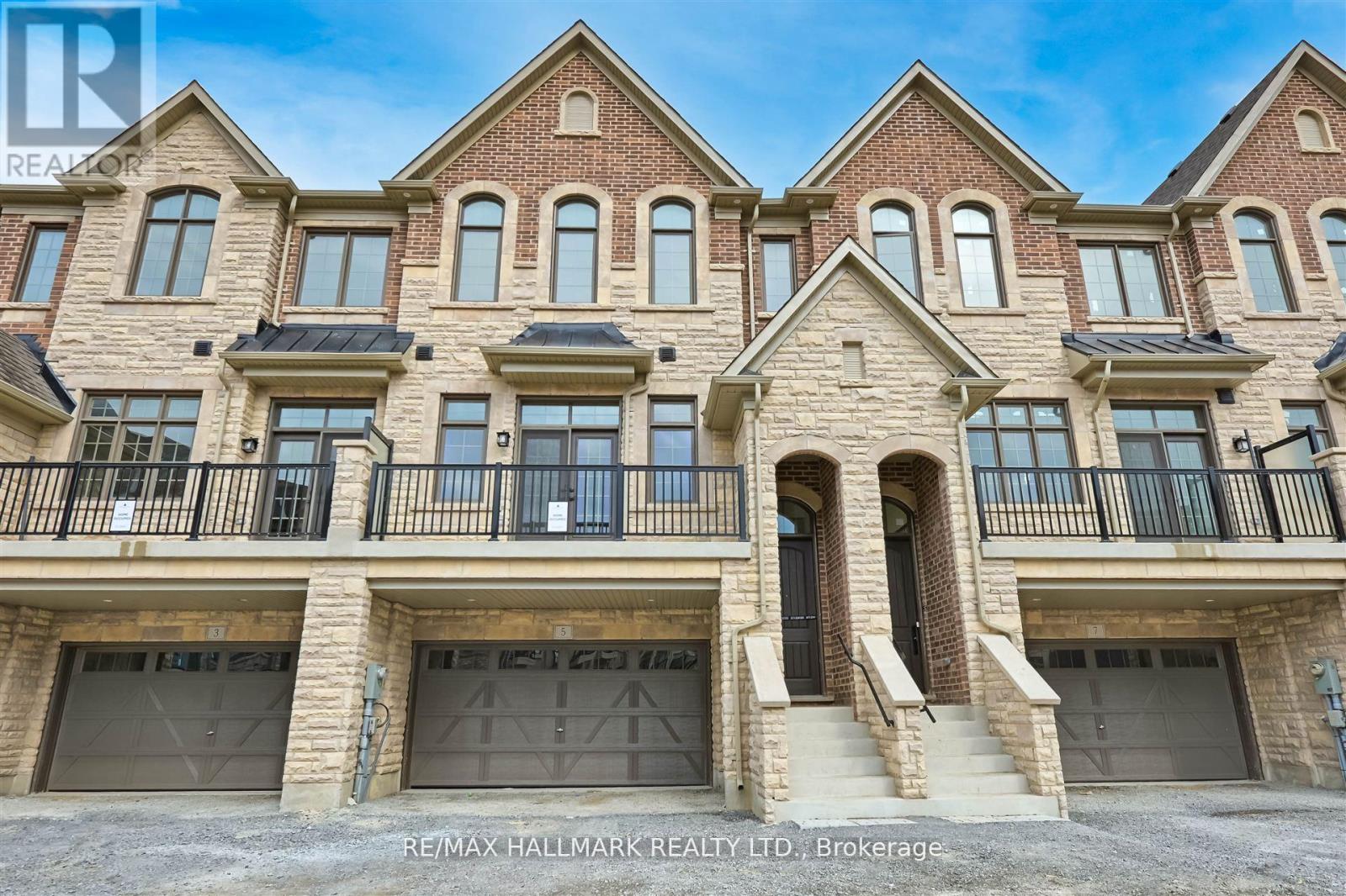 5 W Village Ln, Markham Angus Glen, ON L6C 3L5