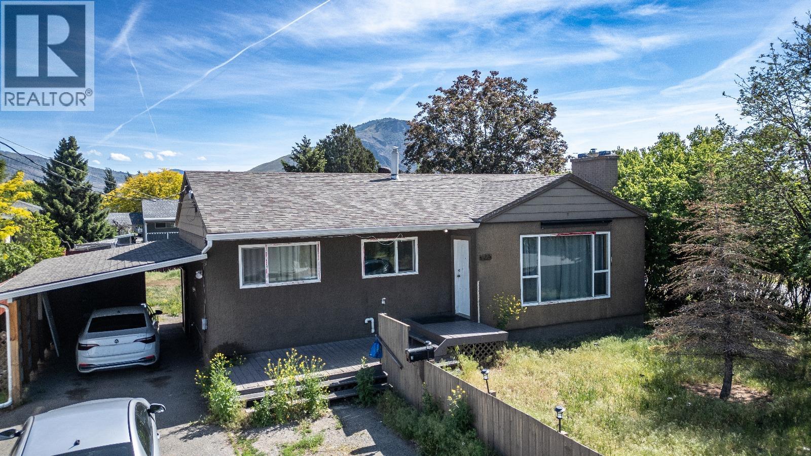 402 Mulberry Ave, Kamloops, BC V2B 2R2