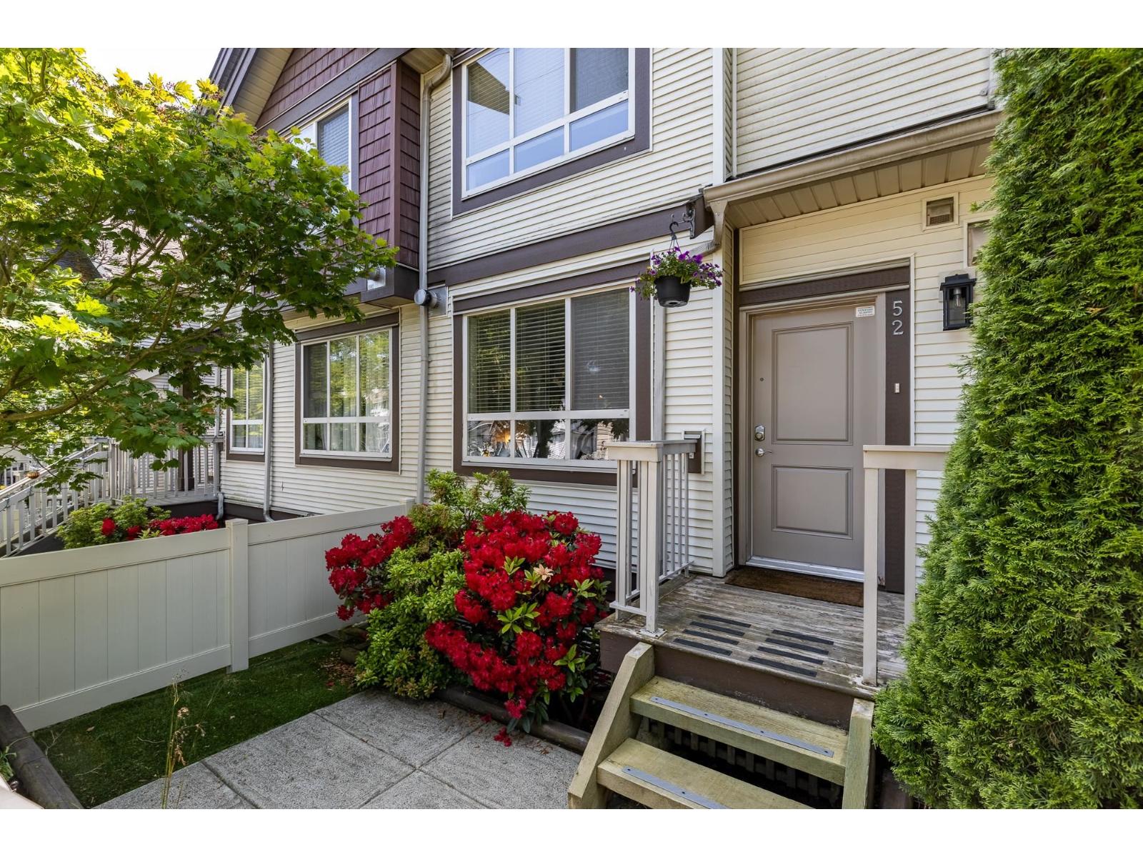 19560 68 Avenue Unit 52, Surrey, BC V4N 5Y5
