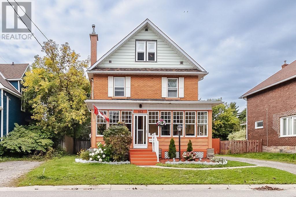 163 Kohler St, Sault Ste. Marie, ON P6A 3V2