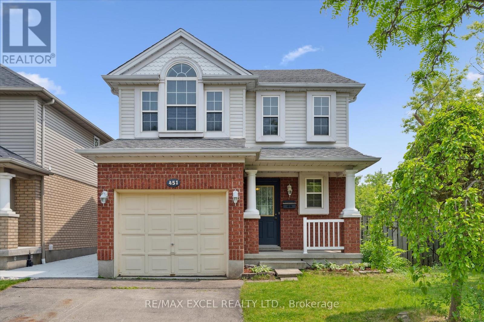 451 Citadel Ct, Waterloo, ON N2K 3Y4