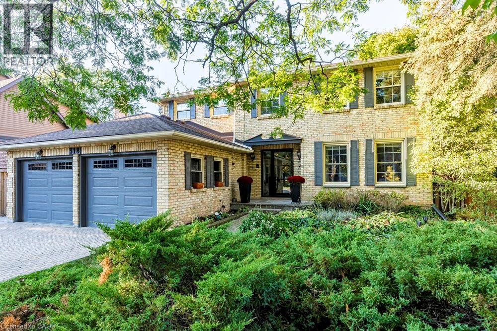 318 Lloyminn Ave, Hamilton, ON L9G 3X4
