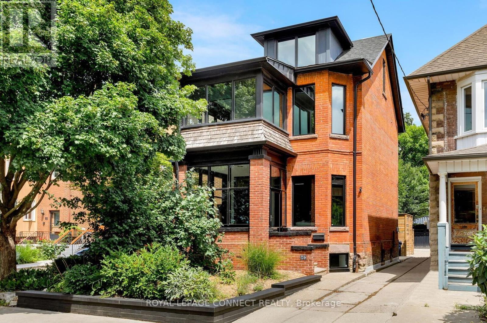 59 Fuller Ave, Toronto, ON M6R 2C4