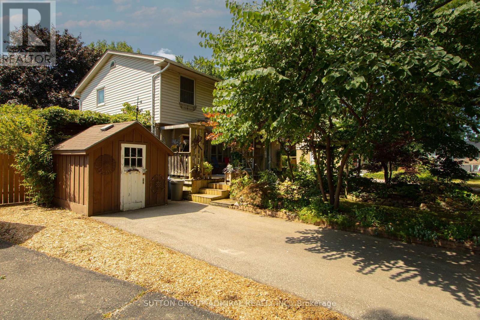 59 Breckenridge Cres, London, ON N6E 1H6