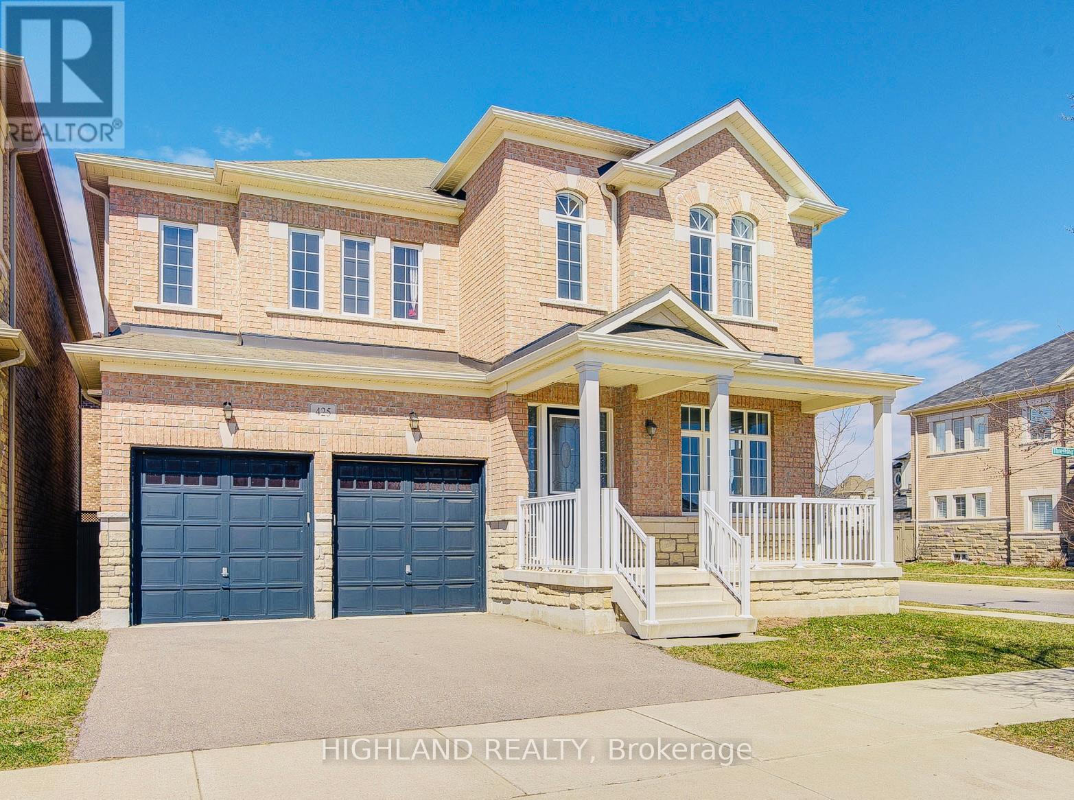 425 Threshing Mill Blvd, Oakville, ON L6H 0T4