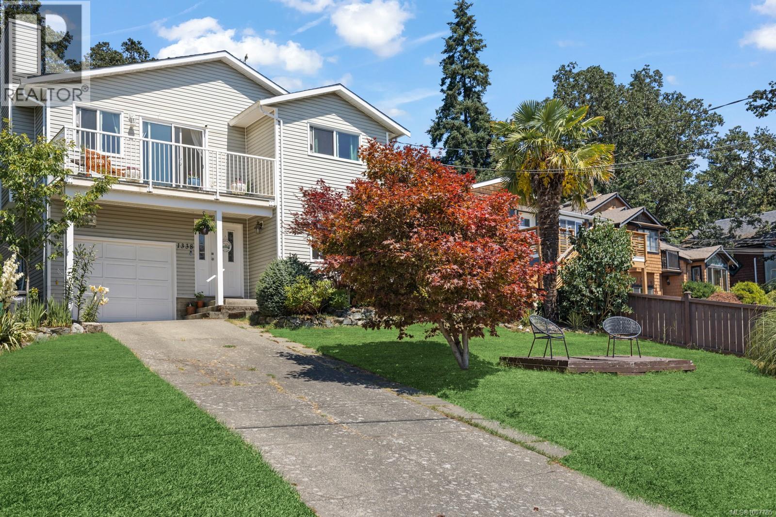 1338 Prillaman Ave, Saanich, BC V9E 2C6