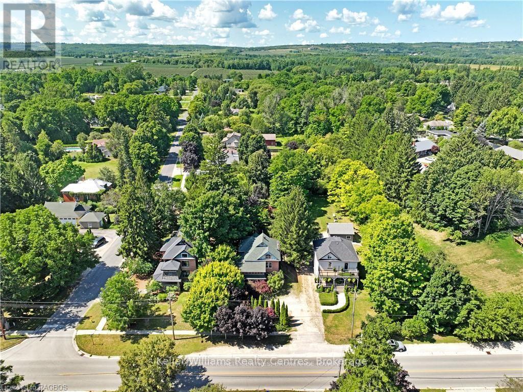 220 Marsh St, The Blue Mountains, ON N0H 2P0