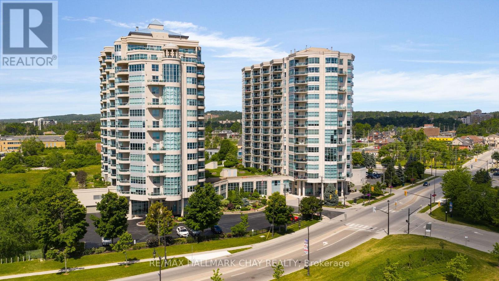 910 2 Toronto St, Barrie, ON L4N 9R2