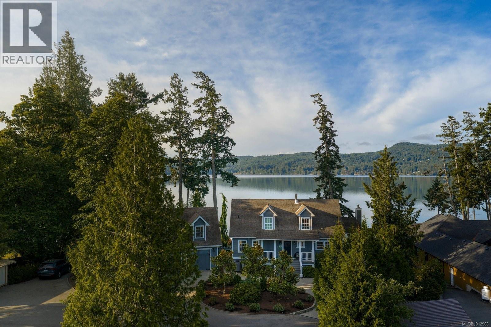 2021 Saseenos Rd, Sooke, BC V9Z 0C4