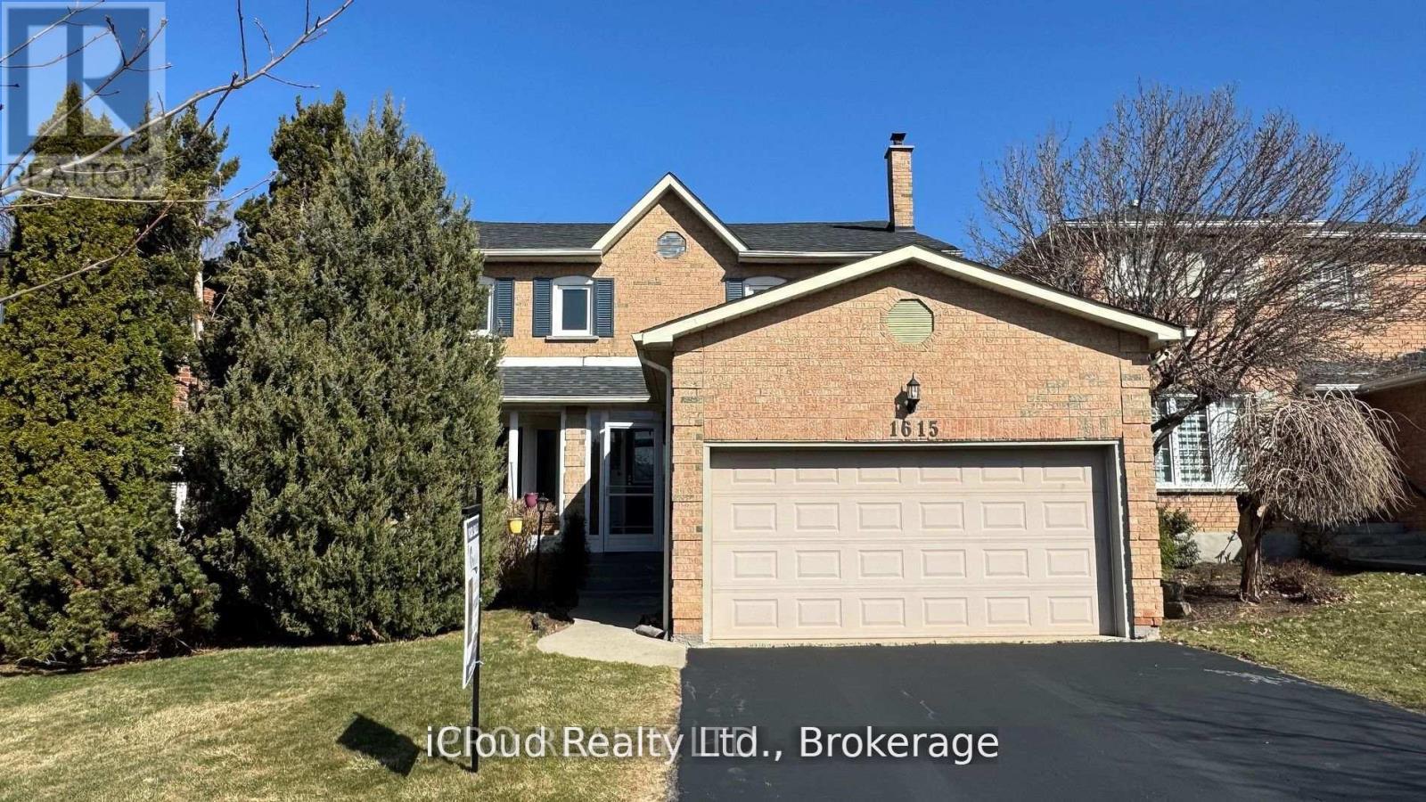 1615 Sir Montys Dr, Mississauga, ON L5N 4R1