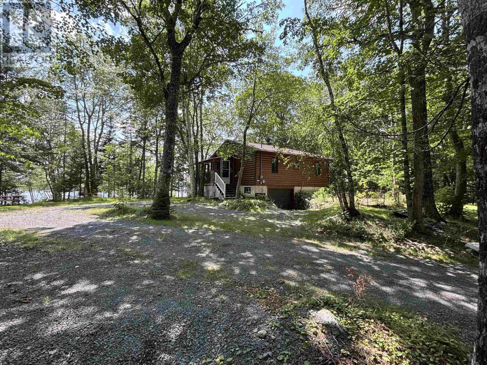 222 Dean Lake Rd, Westfield, NS B0T 1B0