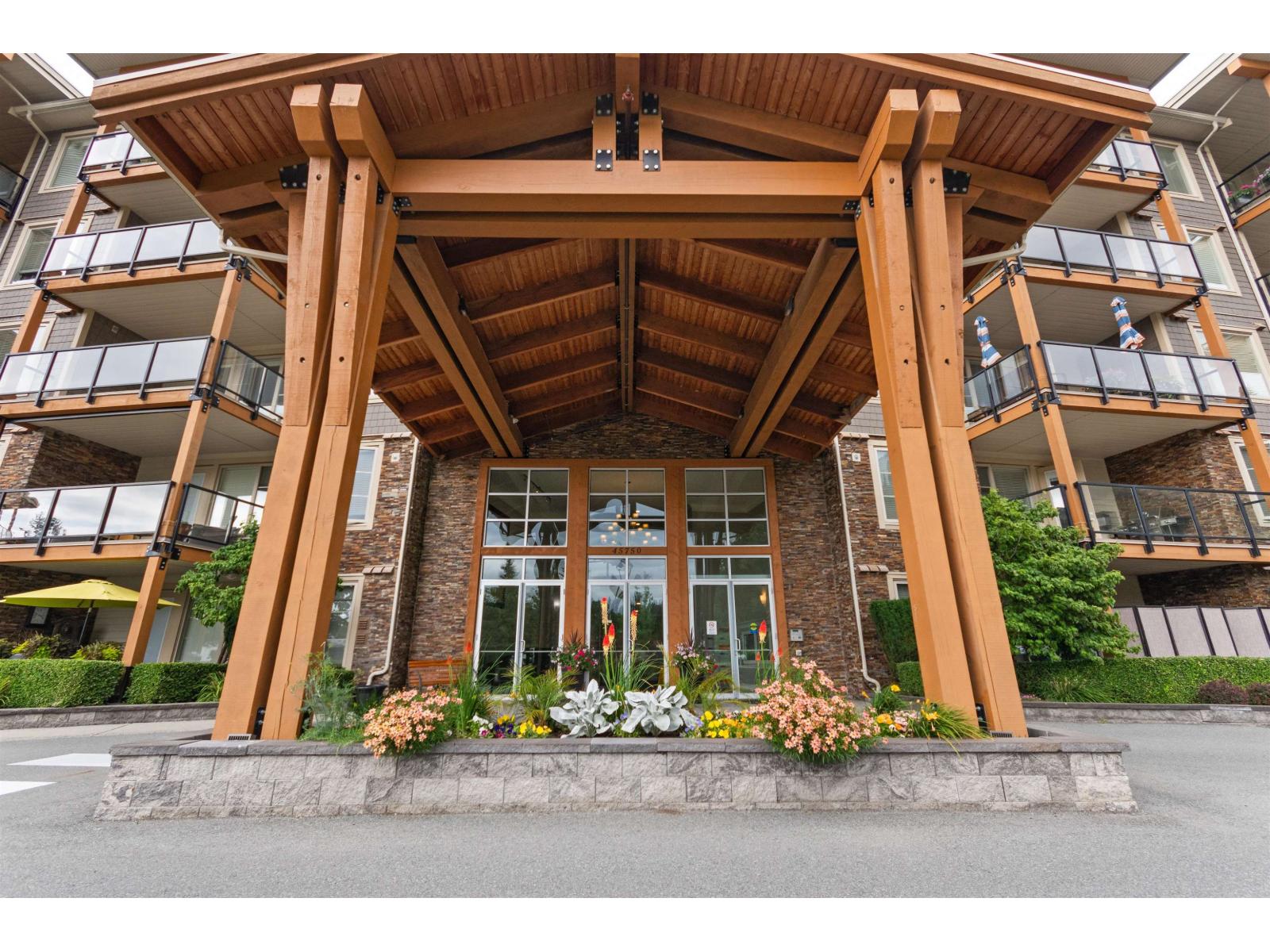 45750 Keith Wilson Roadvedder Crossing Unit 102, Chilliwack, BC V2R 0X3