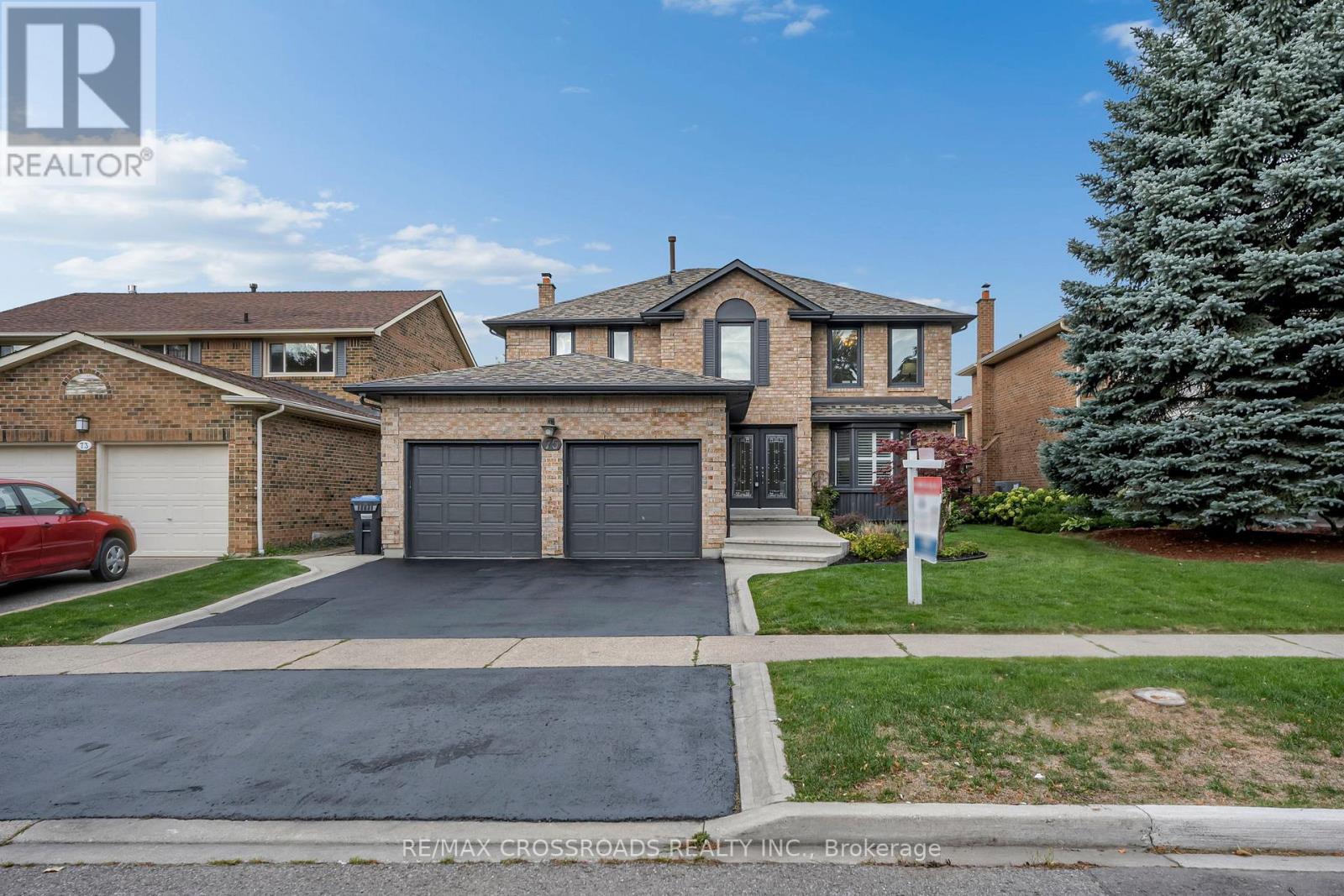75 Barr Cres, Brampton, ON L6Z 3E3