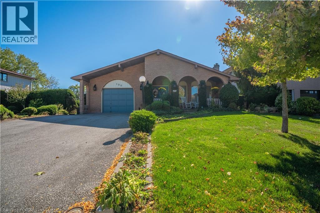 100 Albion Falls Blvd, Hamilton, ON L8W 1R5