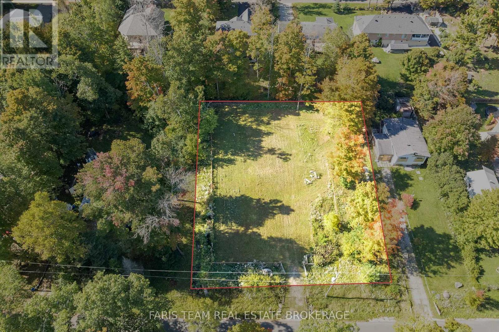 76 Mcarthur Dr, Penetanguishene, ON L9M 1W9