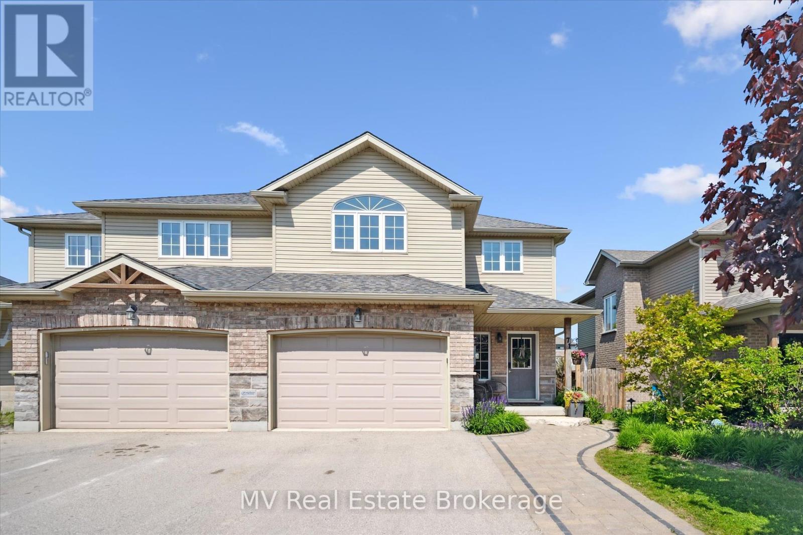 71 Healey St, Centre Wellington, ON N0B 1S0