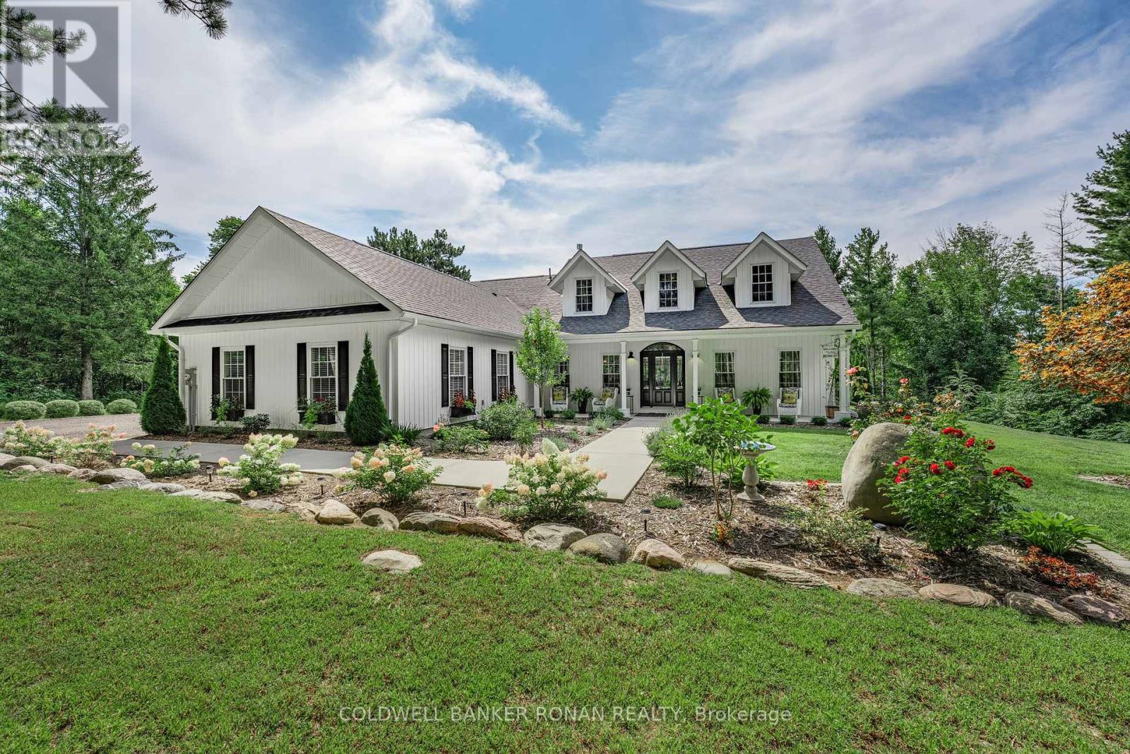 287 Dorion Rd, Tiny, ON L9M 0M4