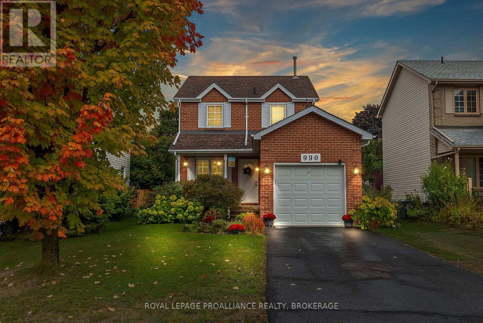 990 Lombardy St, Kingston South Of Taylor-kidd Blvd, ON K7M 8M7