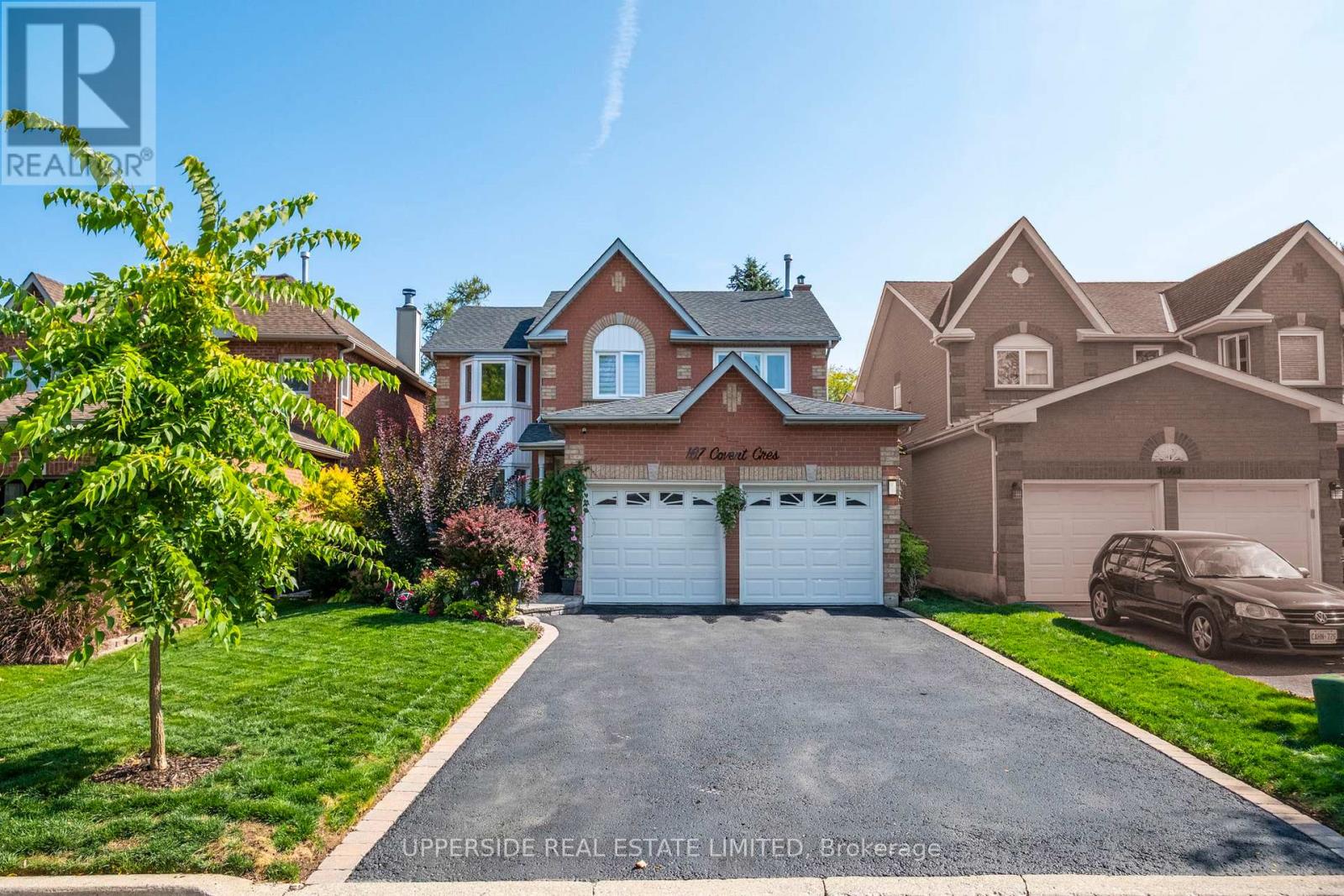 167 Covent Cres, Aurora, ON L4G 6P9