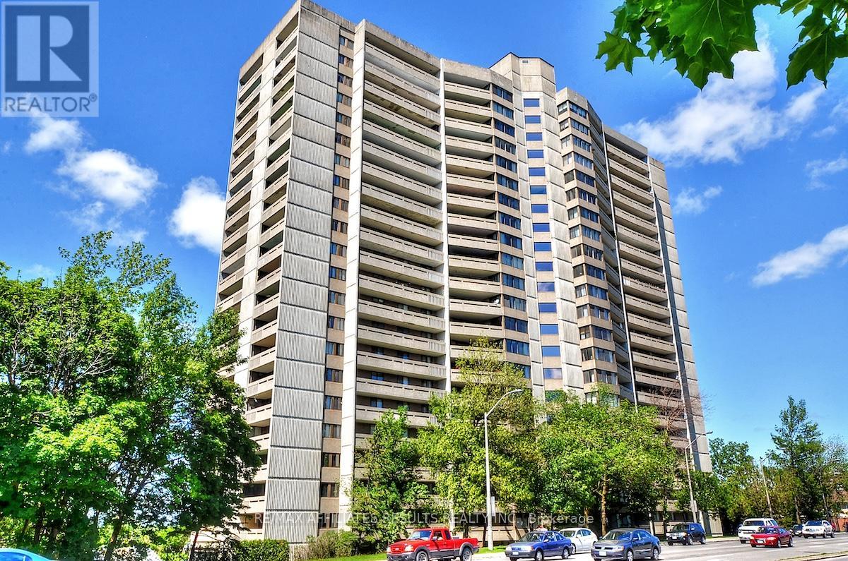 304 415 Greenview Ave, Ottawa, ON K2B 8G5