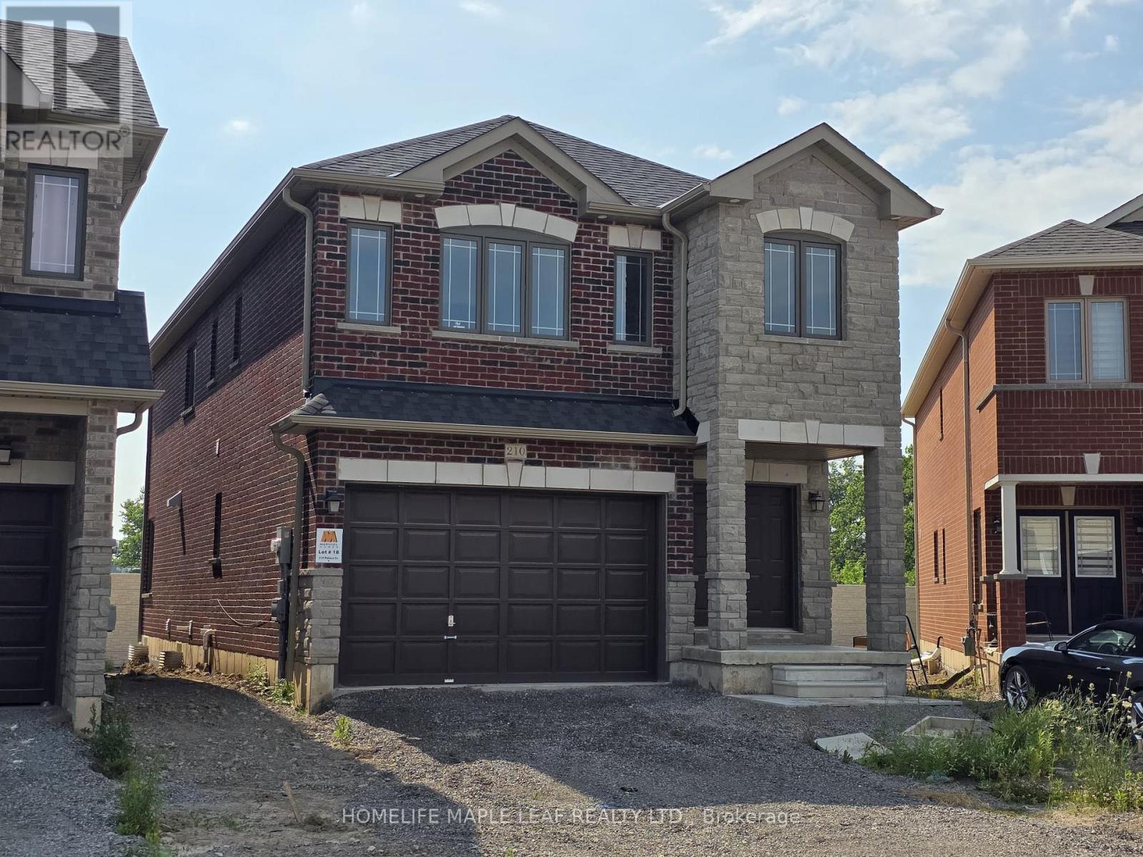 210 Palace St, Thorold, ON L2V 5G7