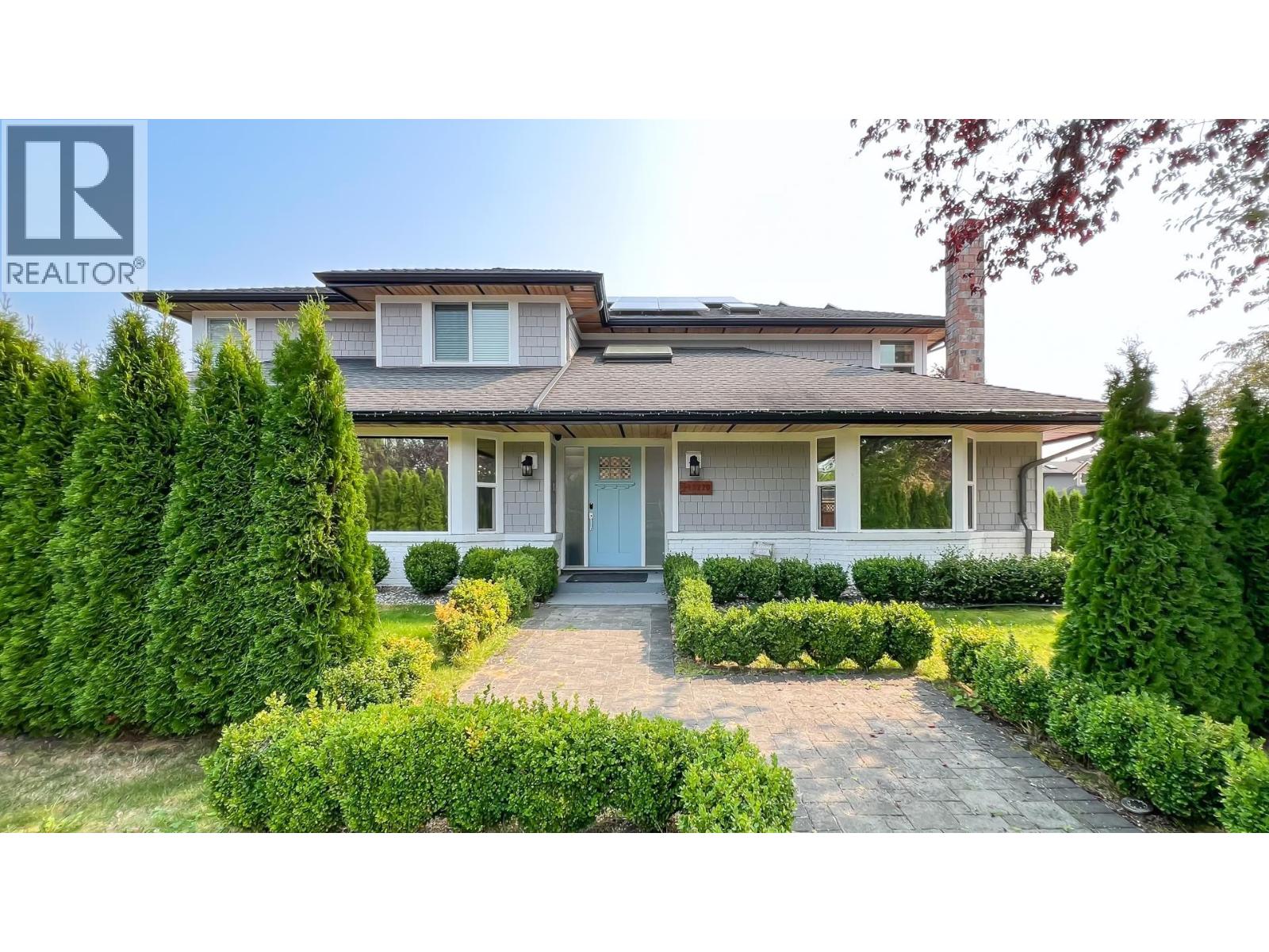 12220 Phoenix Dr, Richmond, BC V7E 6A9