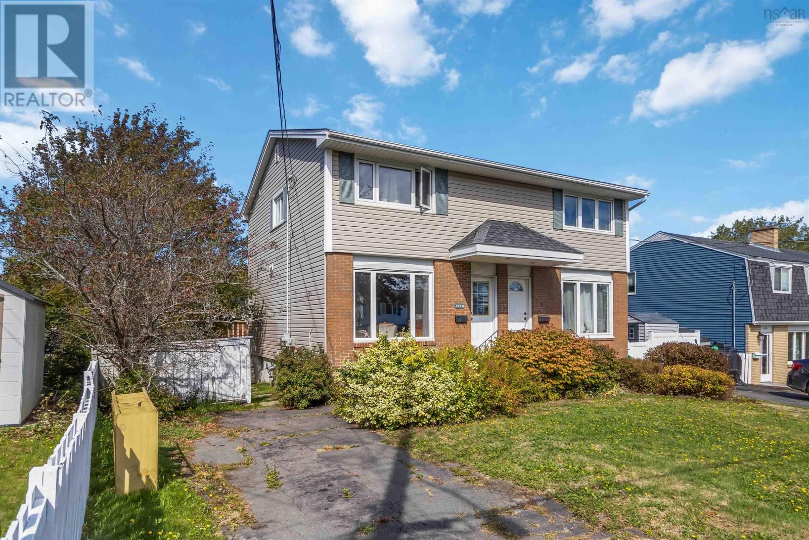 123 Adelaide Ave #b, Halifax, NS B3N 2P1