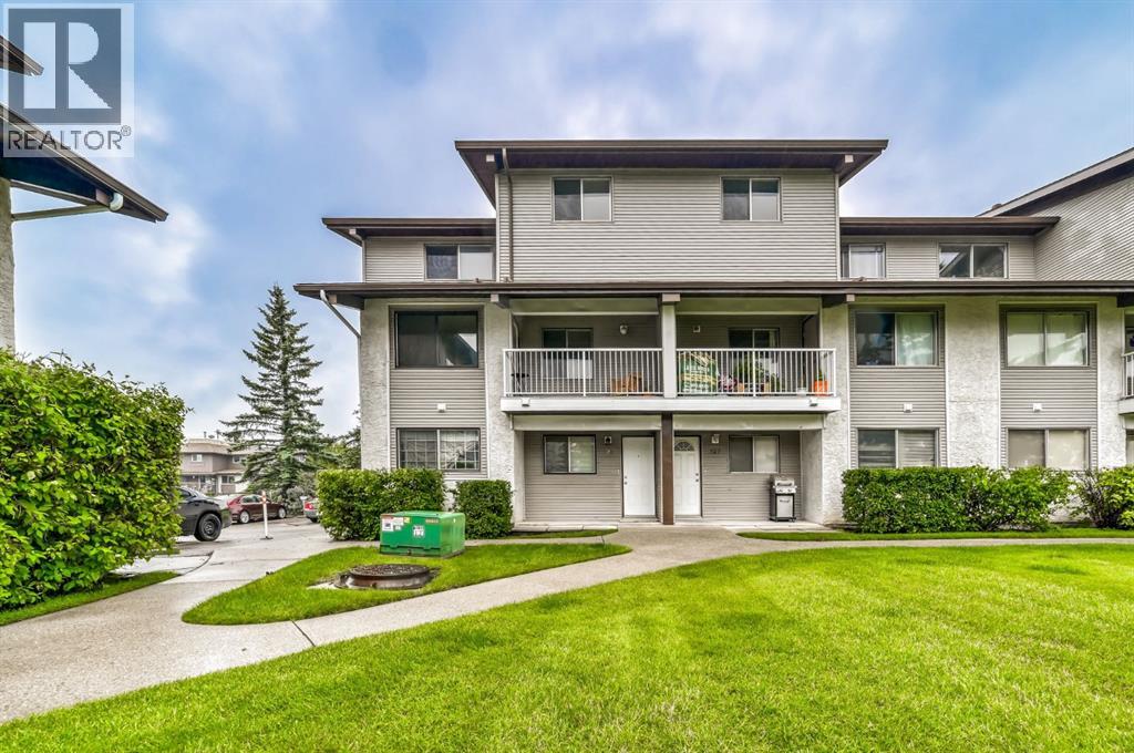200 Brookpark Drive Sw Unit 728, Calgary, AB T2W 3E5