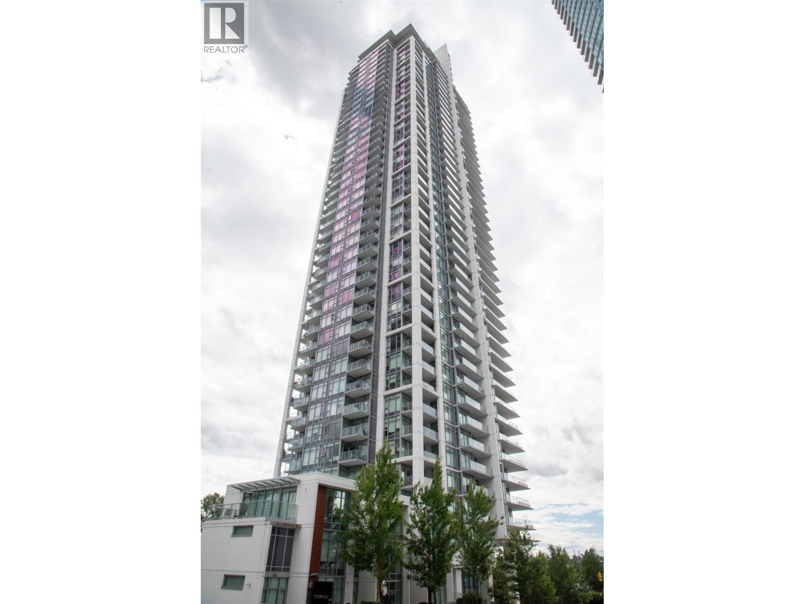 1888 Gilmore Avenue Unit 503, Burnaby, BC V5C 0L2
