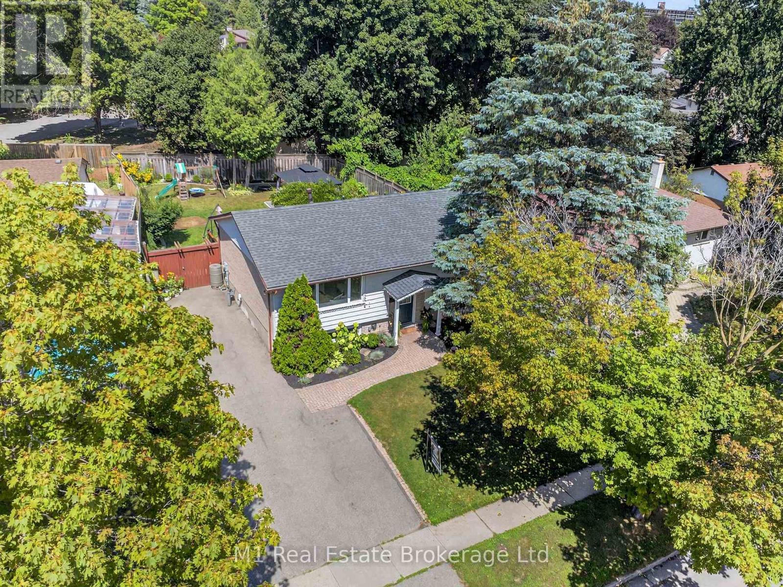 91 Rhonda Rd, Guelph, ON N1H 6H4