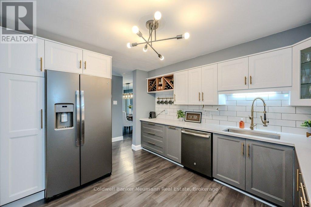 1206 55 Green Valley Dr, Kitchener, ON N2P 1Z6