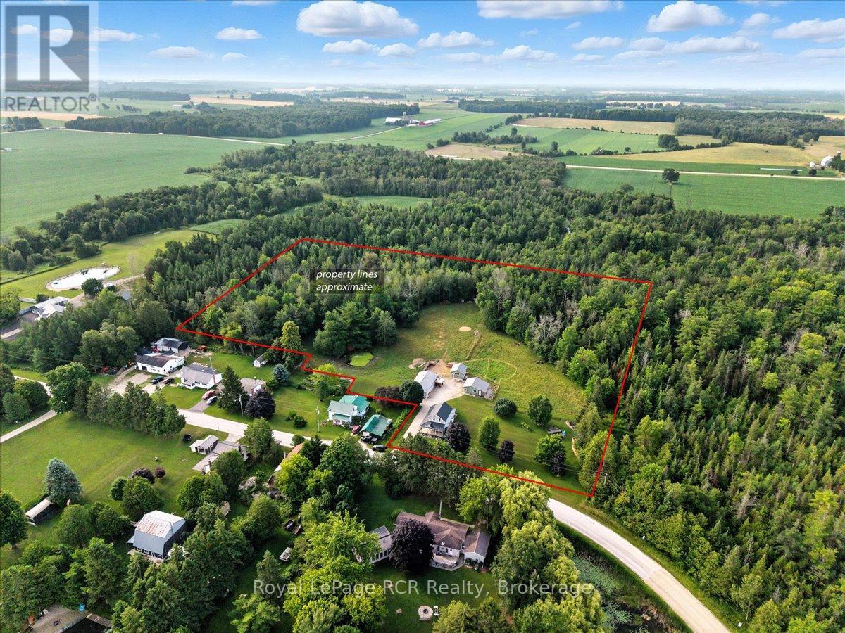 45001 Lakelet Rd, Howick, ON N0G 1M0