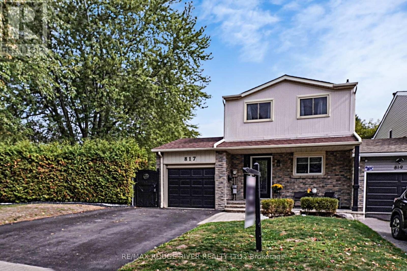 817 Finley Ave, Ajax, ON L1S 3S1