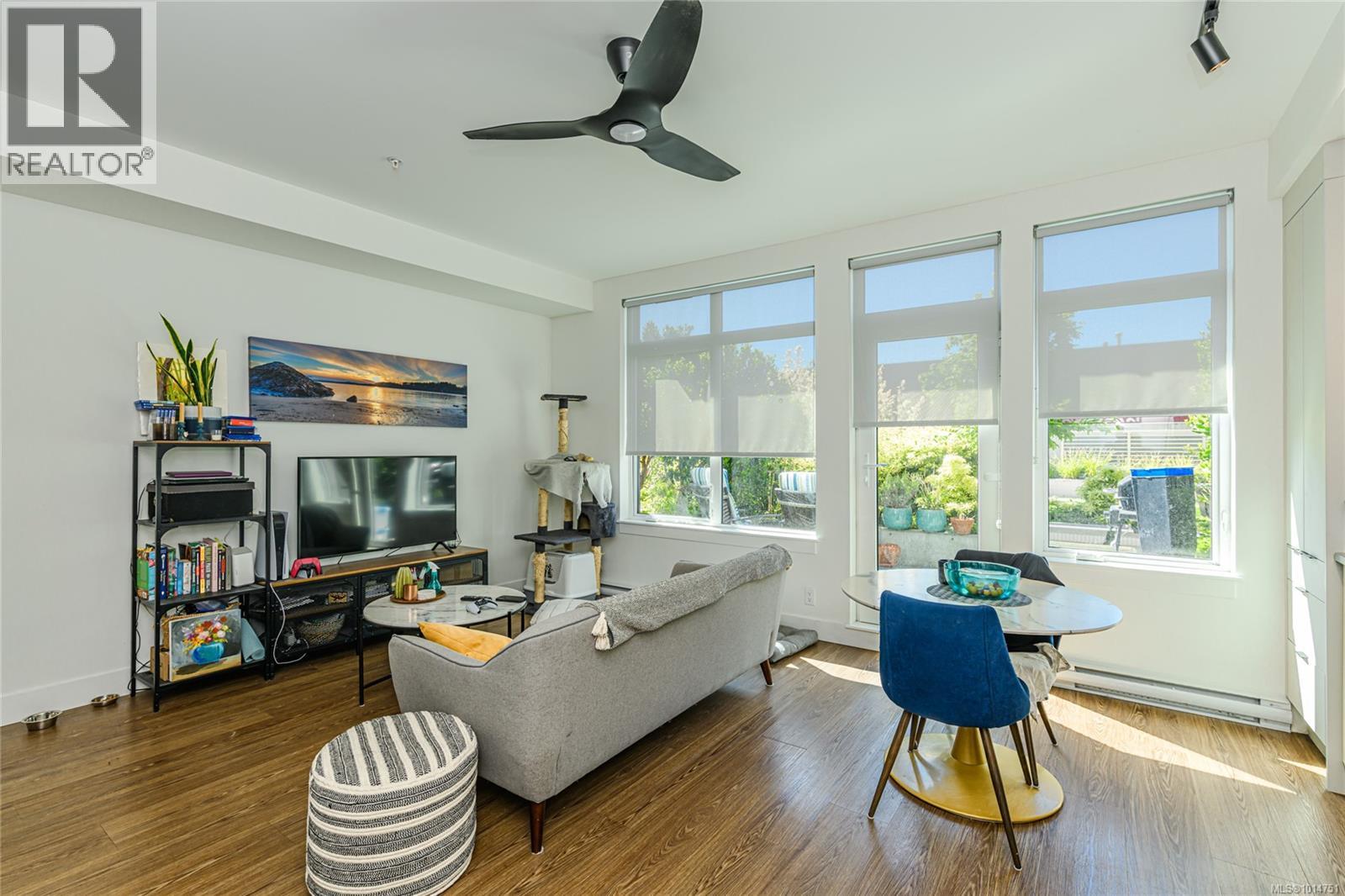 515 Chatham St Unit 221 St, Victoria, BC V8T 0C8
