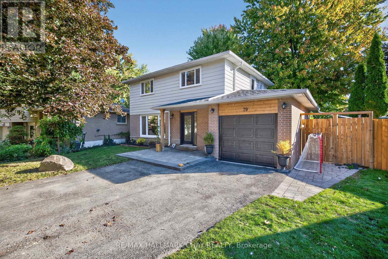 79 Adeline Ave, New Tecumseth, ON L0G 1W0