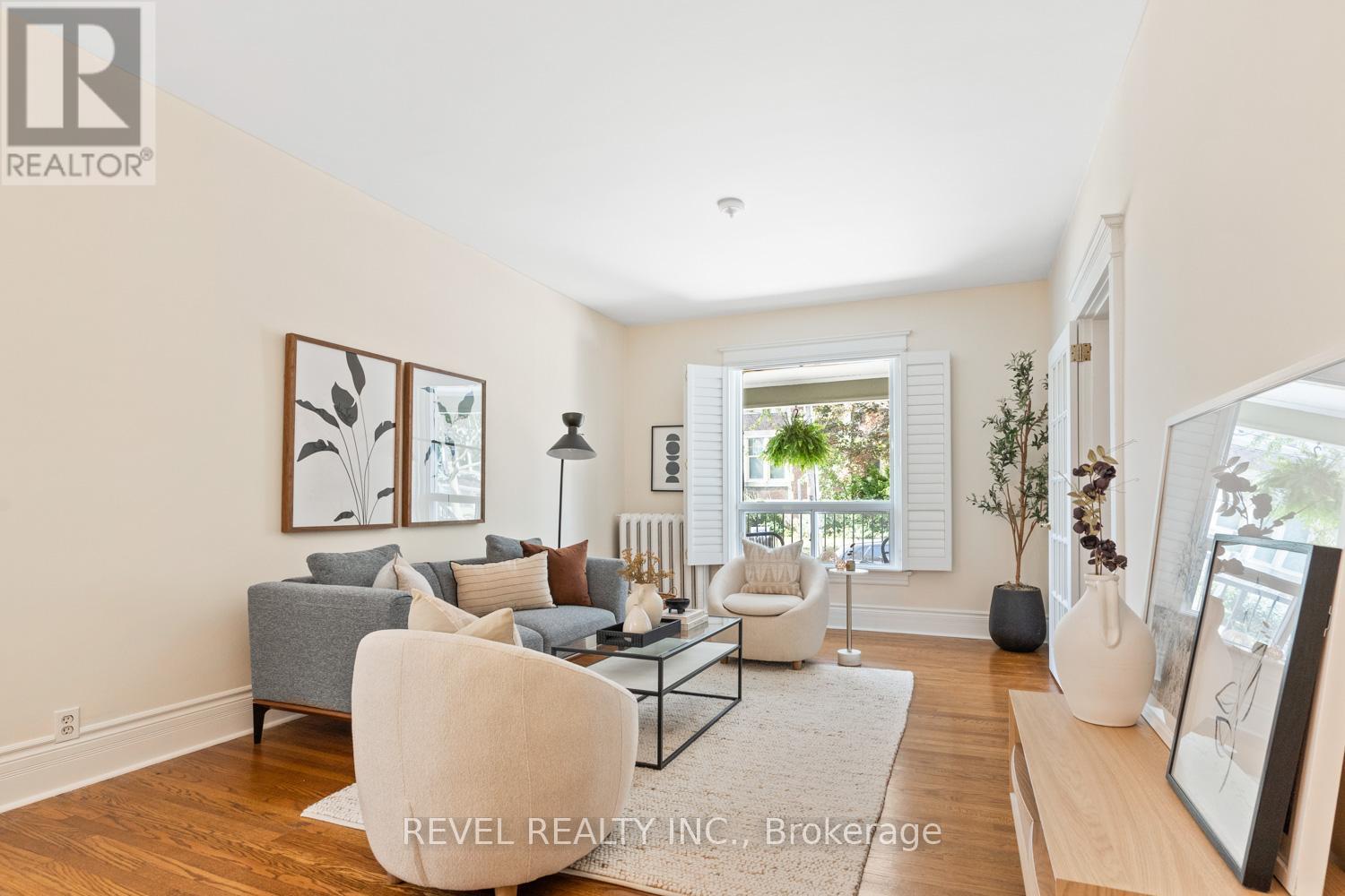 237 Bartlett Ave, Toronto, ON M6H 3G3