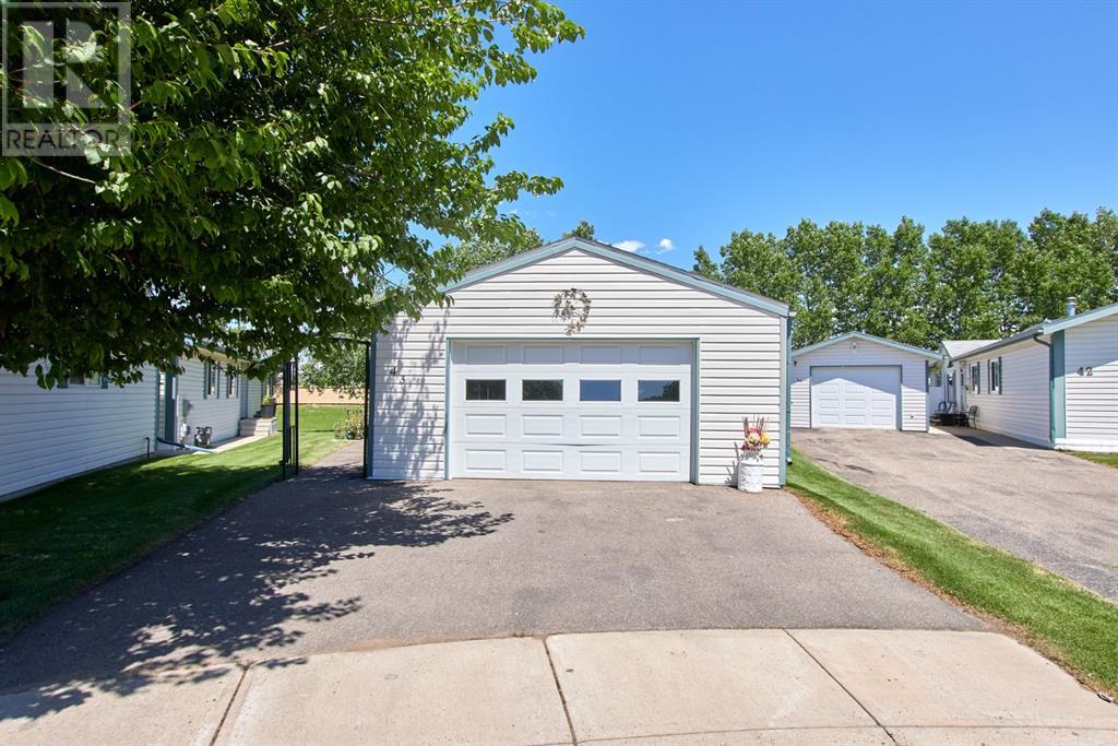 , Medicine Hat, AB T1A 4Z8 MLS Houseful