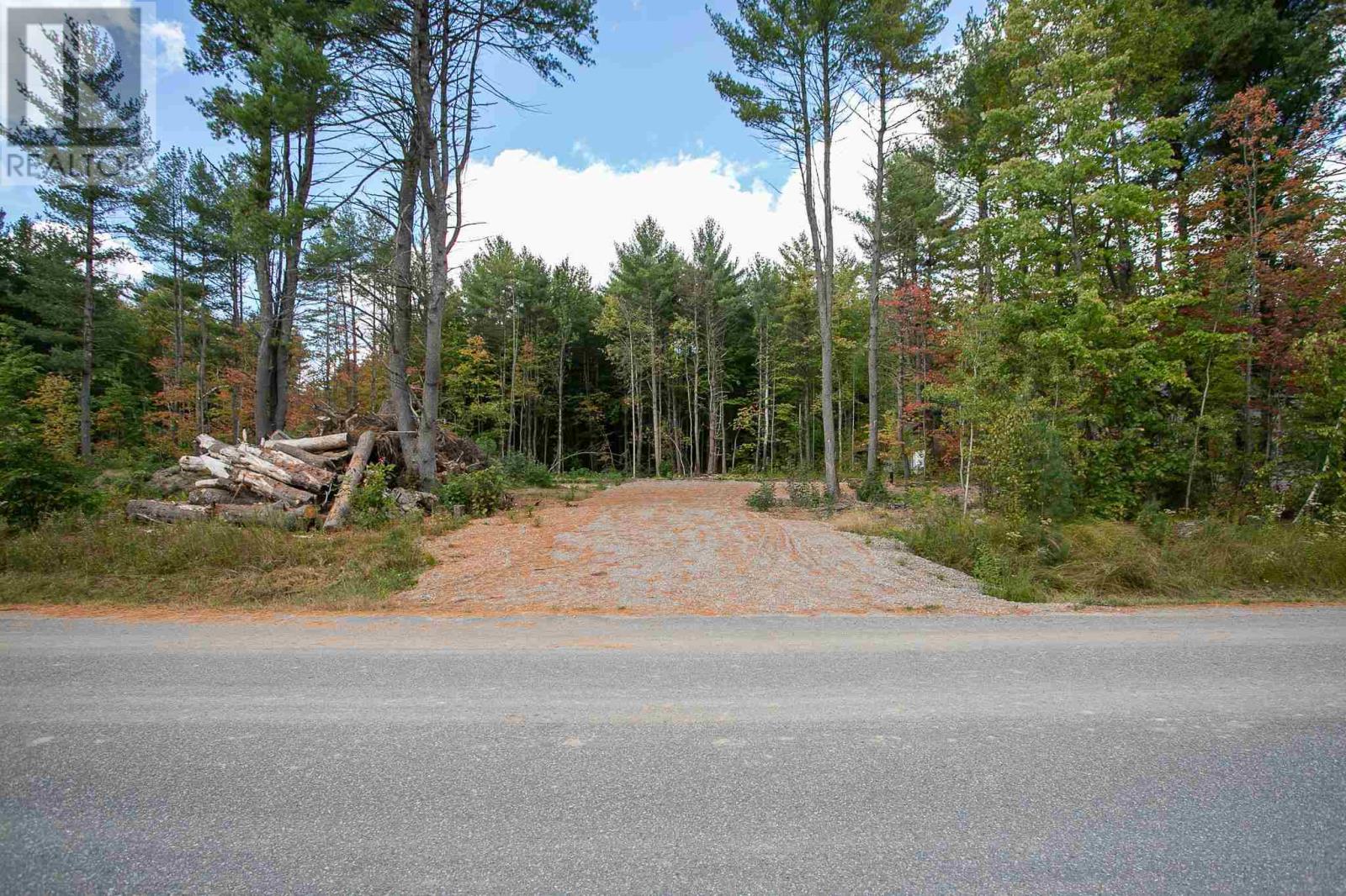 854 River Rd, Sault Ste. Marie, ON P6A 5K9