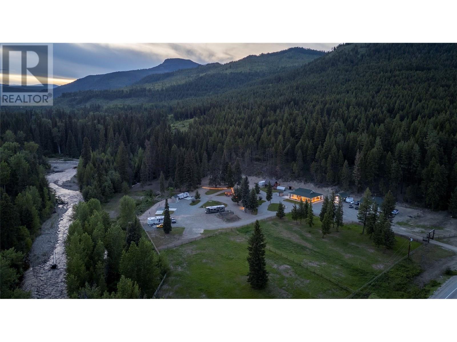 6645 Highway 33 Hwy, Carmi, BC V0H 1A0