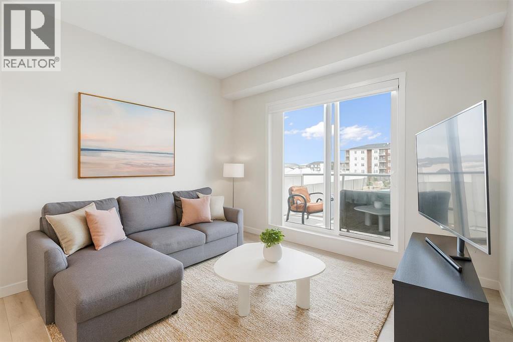 80 Carrington Plaza Nw Unit 308 Cir, Calgary, AB T3P 1X6